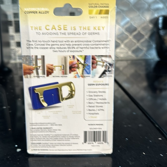 Goldkey hand tool key ring and stylus to avoid touching contaminated surfaces - Picture 2 of 2